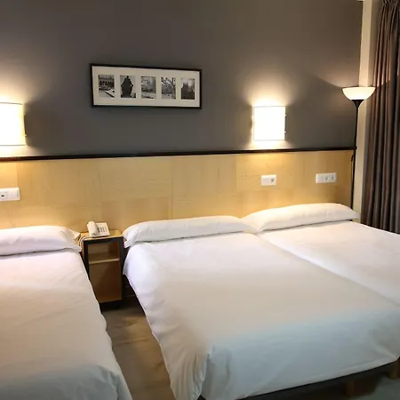 Alda Entrearcos Hotel Burgo