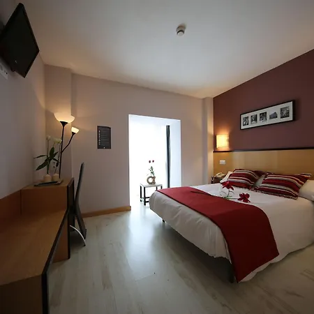 Hotel Alda Entrearcos