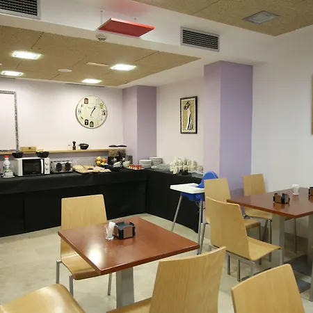 מלון Alda Entrearcos