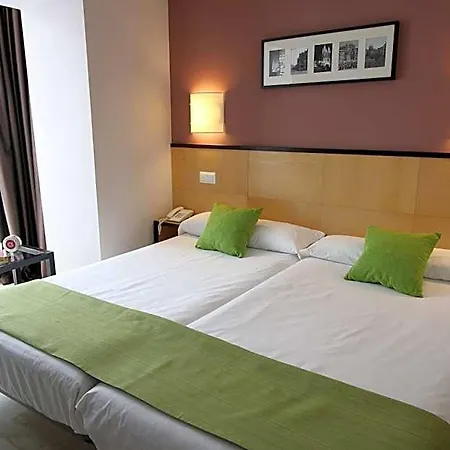 Alda Entrearcos Hotel