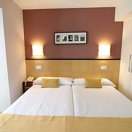 Hotel Alda Entrearcos