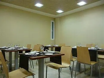 Hotel Alda Entrearcos Burgos