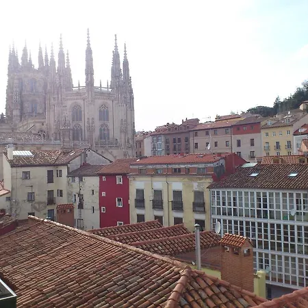 מלון Alda Entrearcos Burgo