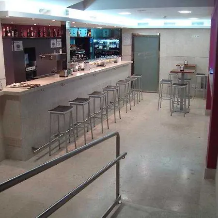 Alda Entrearcos מלון