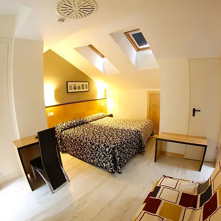 Alda Entrearcos Hotell Burgo